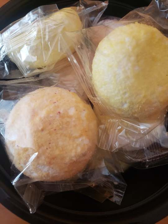 boule de coco vendu à l'unité