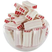 brique fourré a la fraise vendu par 100 g ( halal )